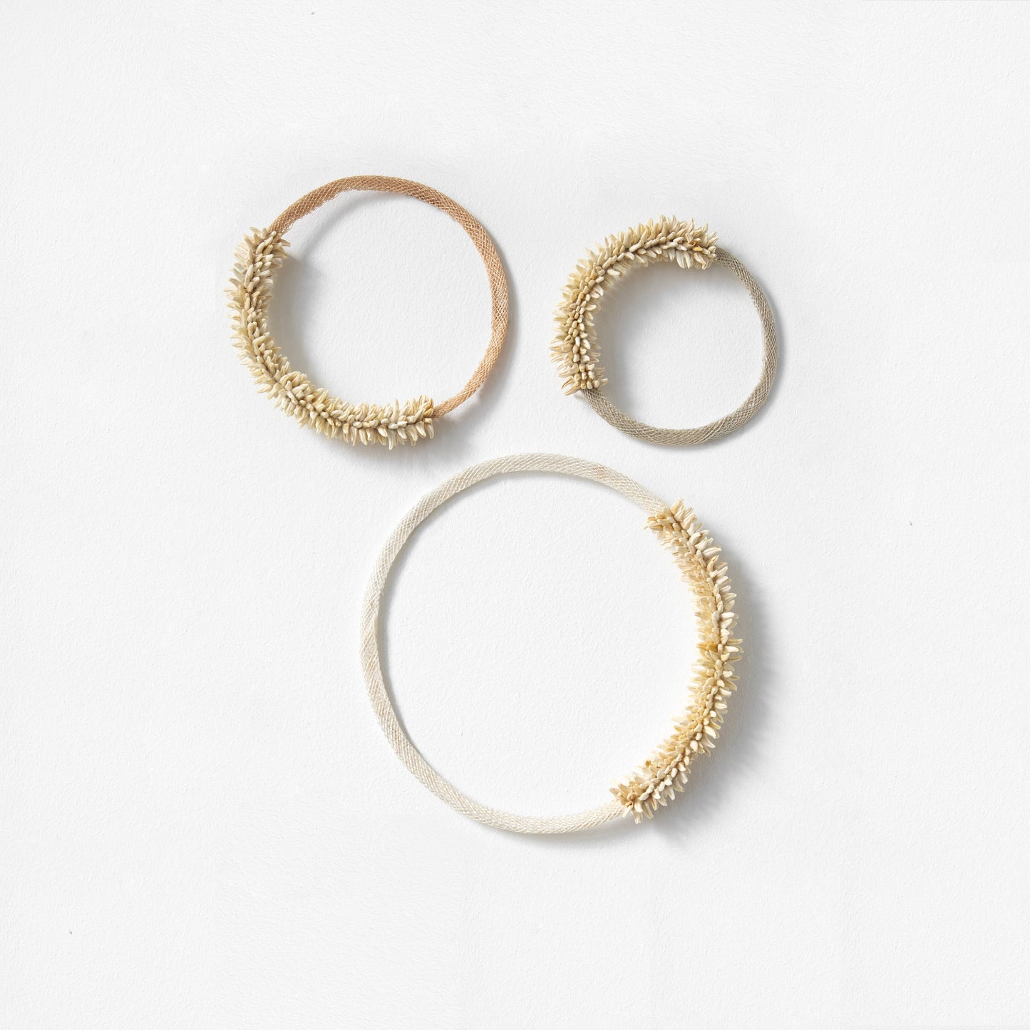 Emma Witter, Hoop Large