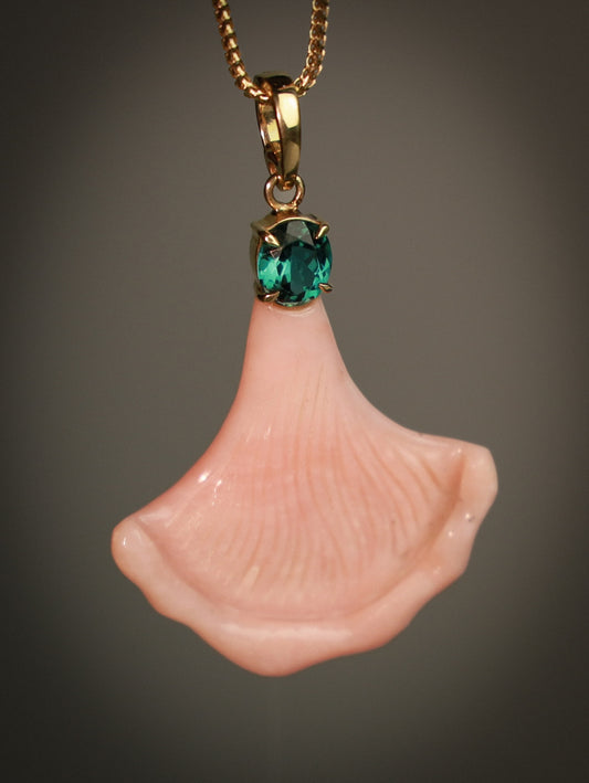 Martina Kocianova, Astroshrooms - Pink Oyster (Libra)