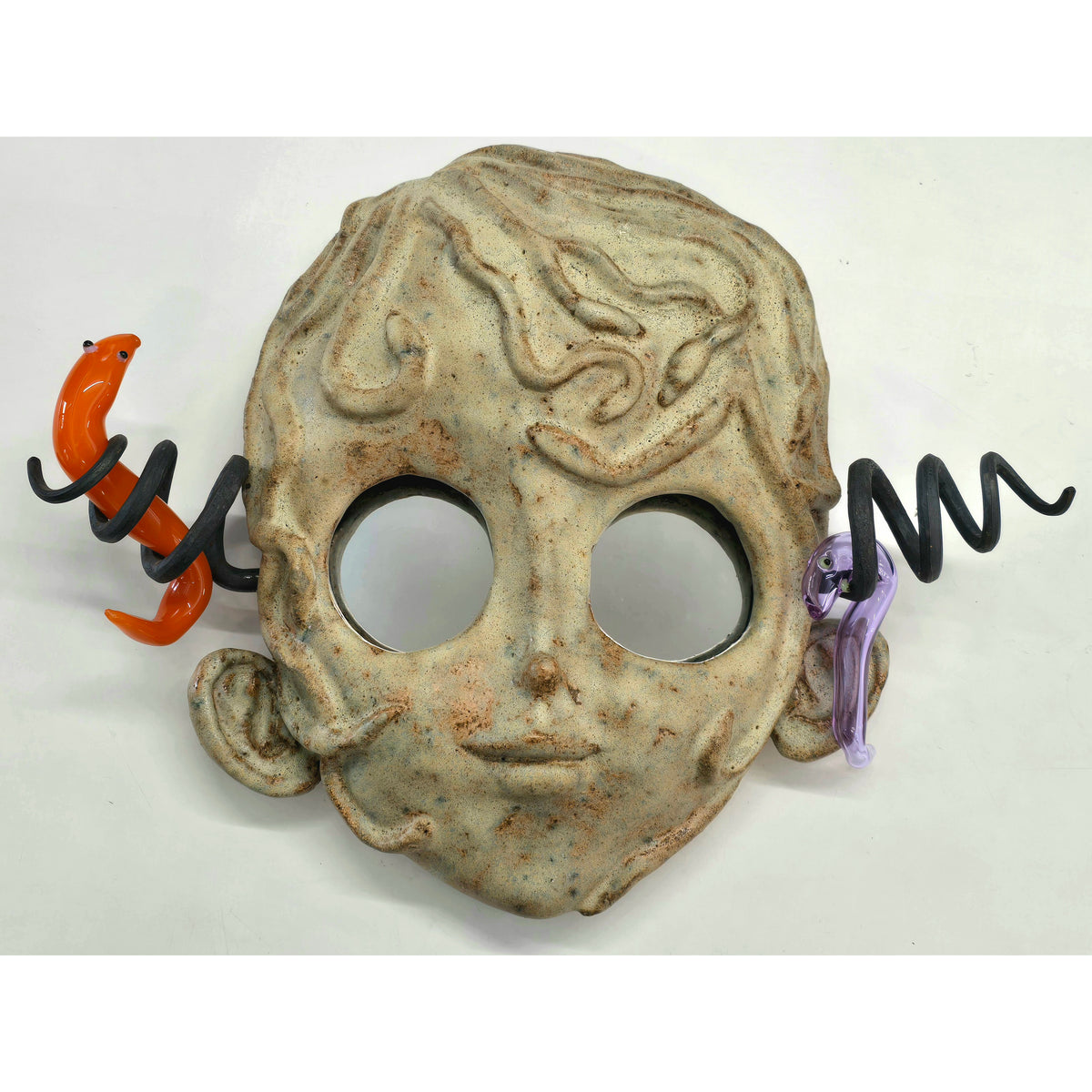 Saelia Aparicio, Apotropaic Mirror
