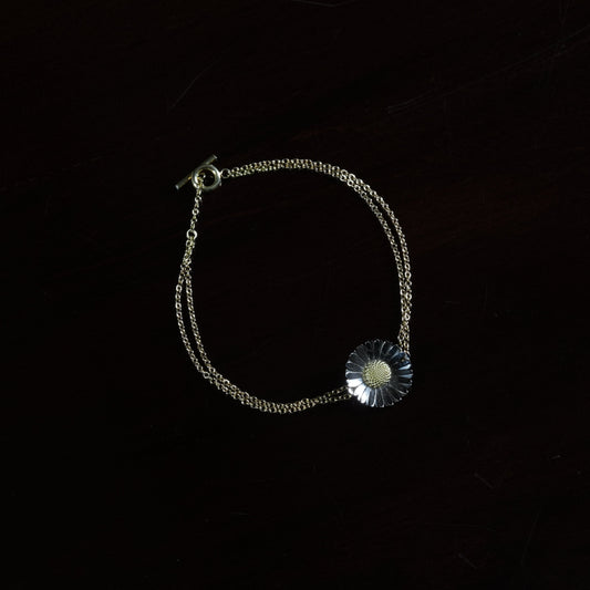 Christopher Thompson Royds, Daisy Bracelet