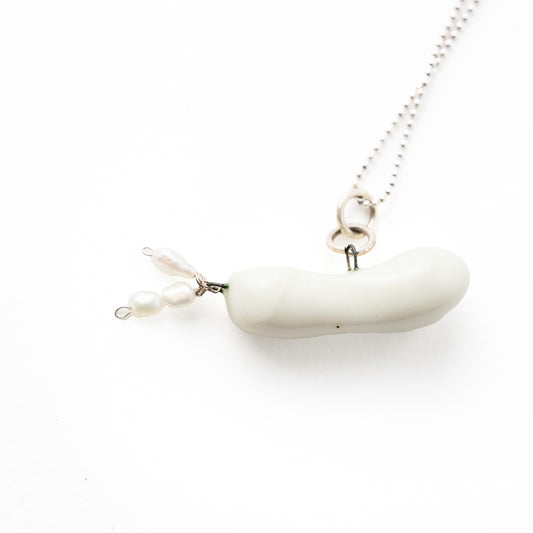Adele Brydges, Aubrey Phallus Charm