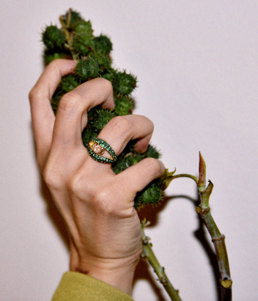 Helena Palmeira, Esmeralda Ring