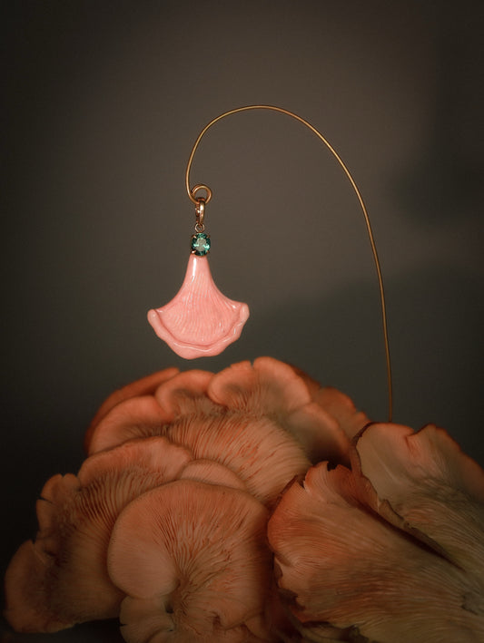 Martina Kocianova, Astroshrooms - Pink Oyster (Libra)