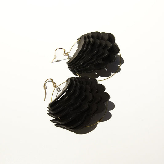Kuniko Maeda, Small Black Feather Earrings