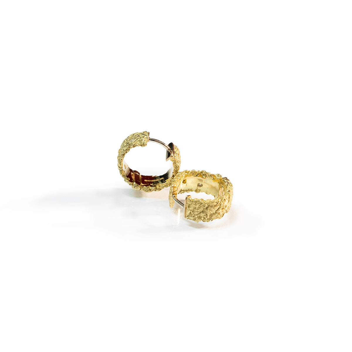 Megan Brown, Diamond Thread Hoops