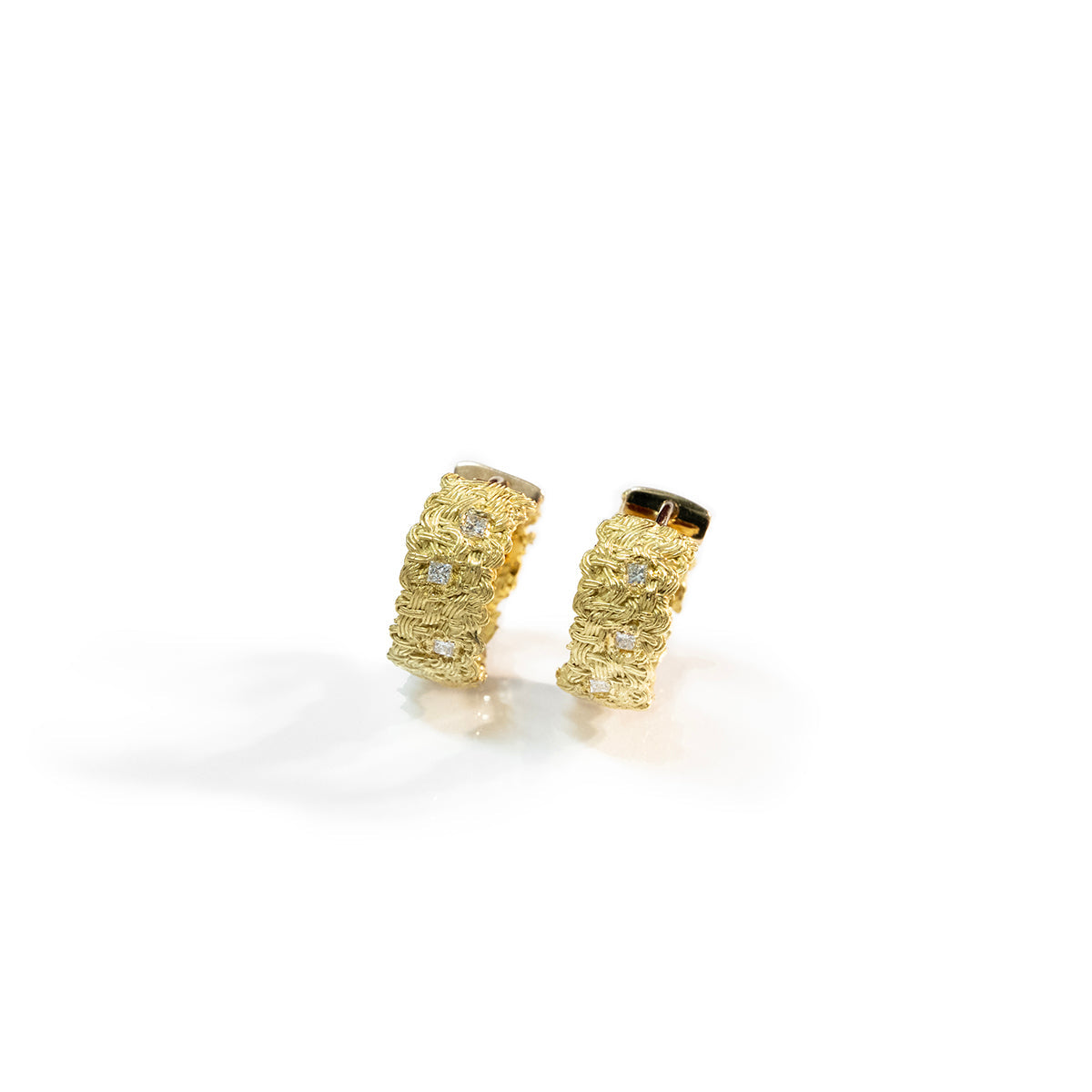 Megan Brown, Diamond Thread Hoops