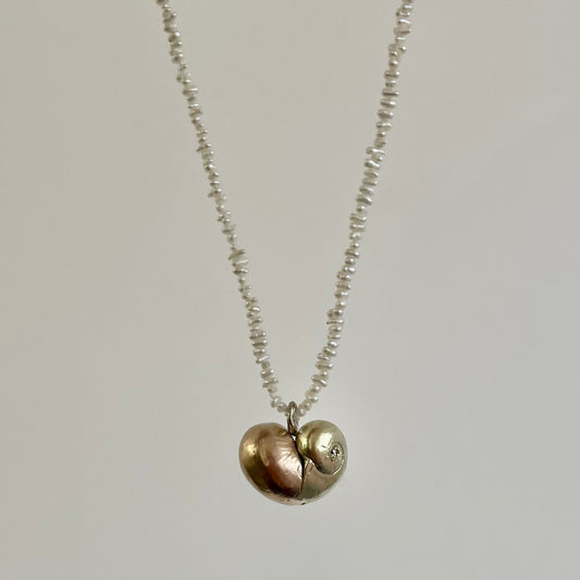 Christopher Thompson-Royds, He Sells Seashells Small