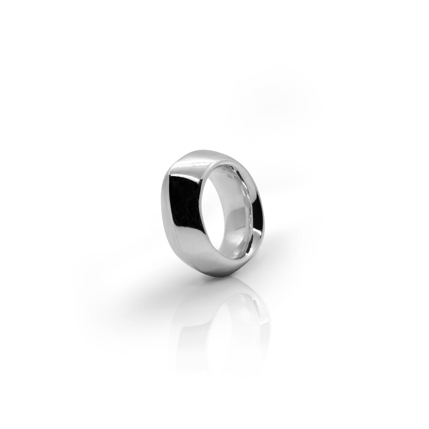 Charlotte Garnett, Chunky Band Ring