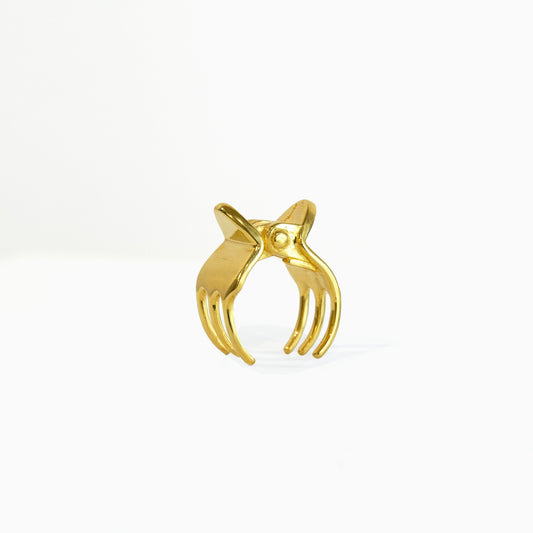 Conor Joseph, Gold Butterfly Clip Ring