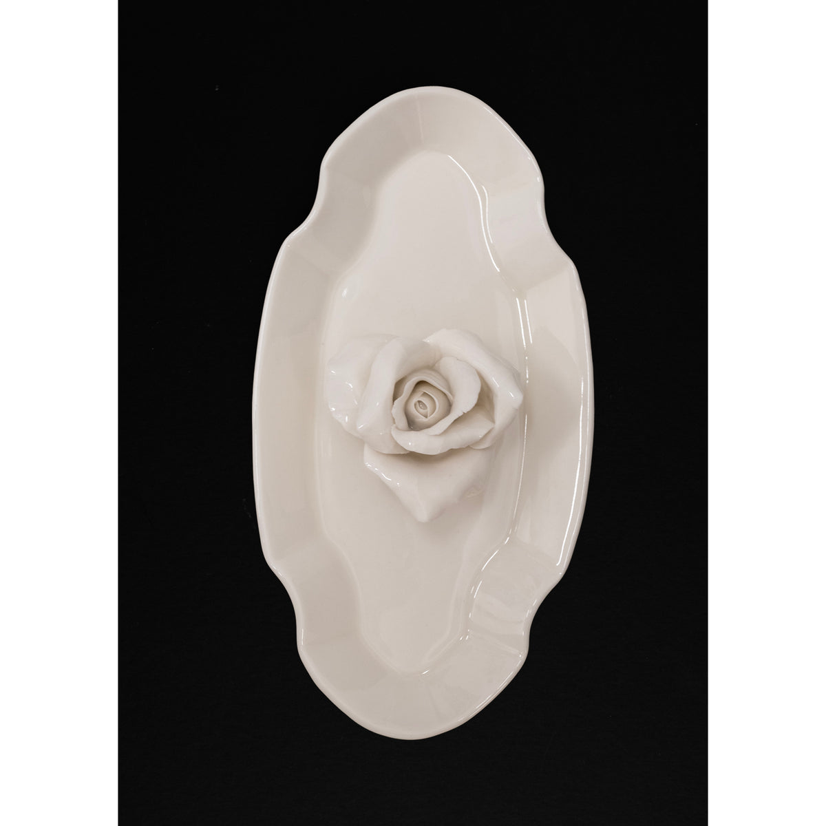 Zoya Smirnova, The Rose Plate 02
